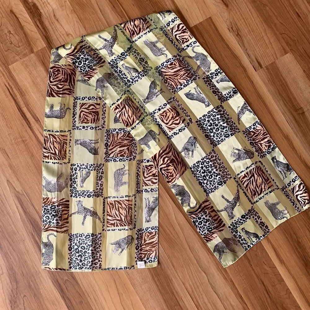 African Safari Animals Rectangular Scarf Made in Korea Polyester Vintage - Picture 2 of 5